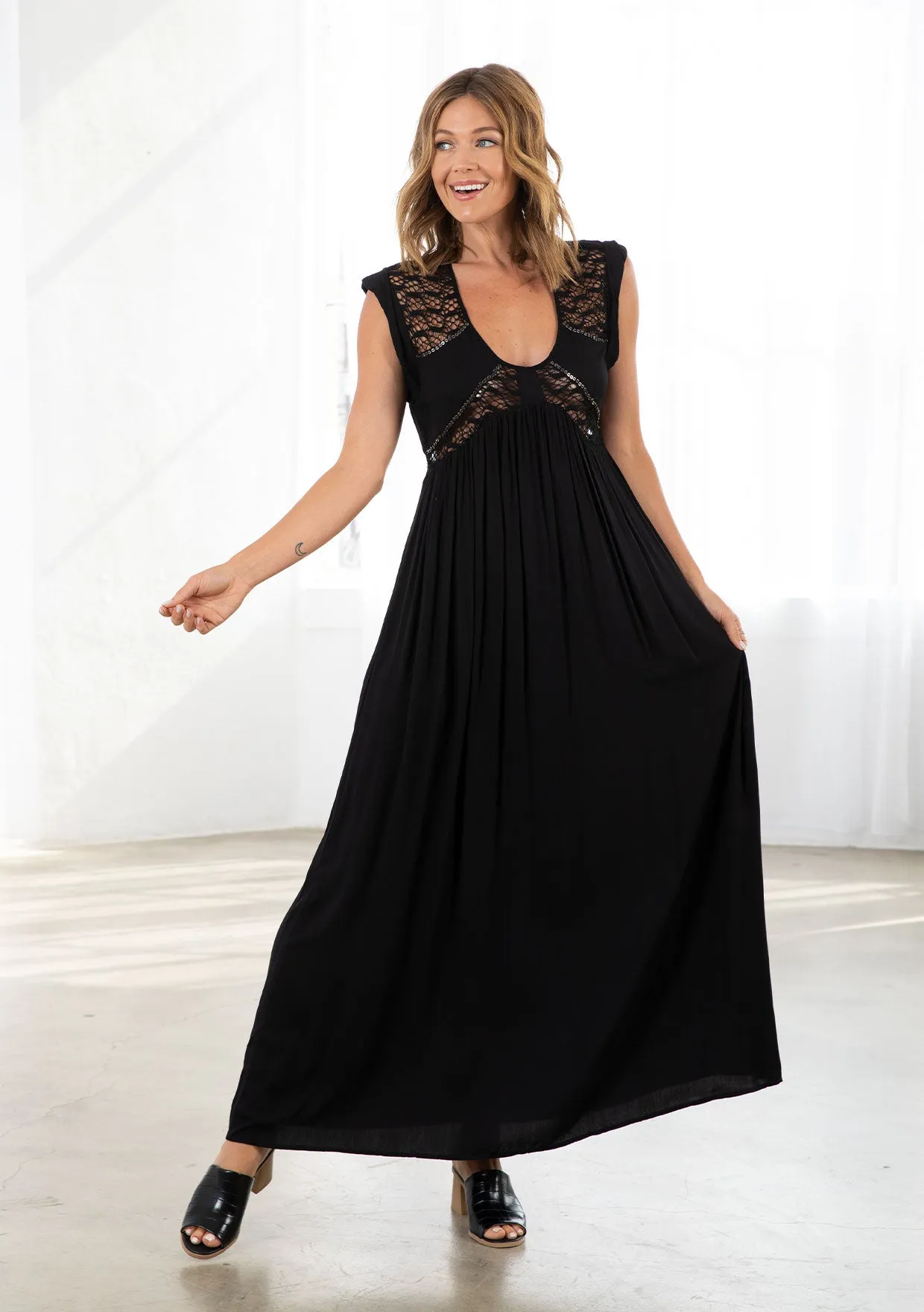 Boho Chic Sequined Lace Detail Maxi Dress