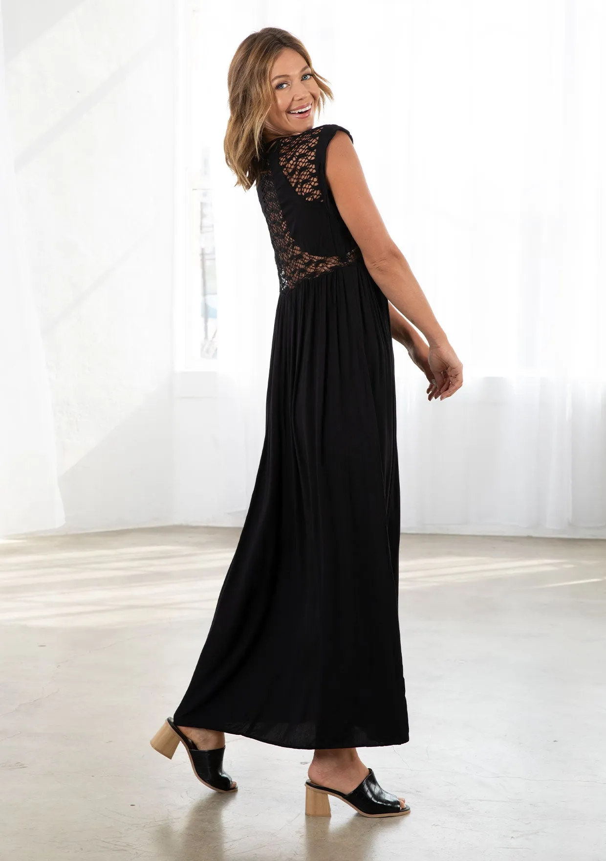 Boho Chic Sequined Lace Detail Maxi Dress