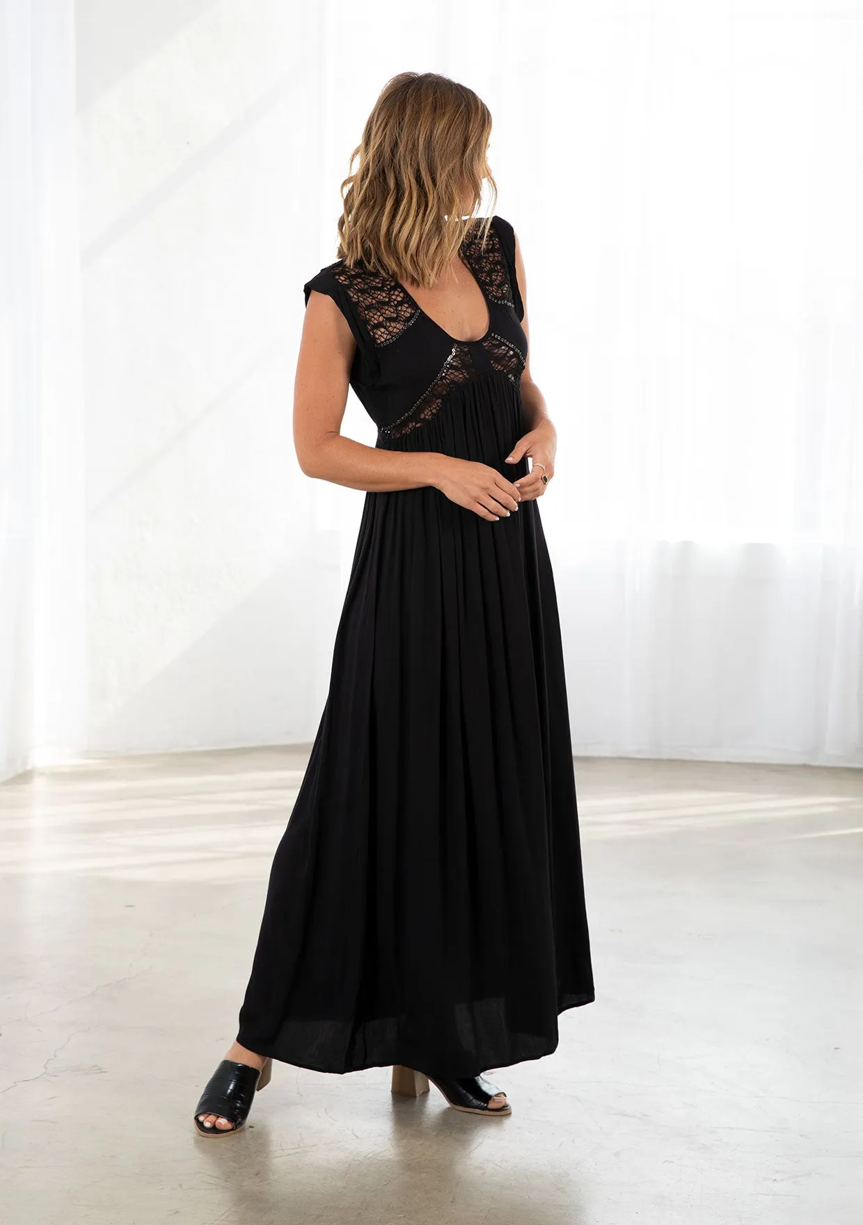 Boho Chic Sequined Lace Detail Maxi Dress