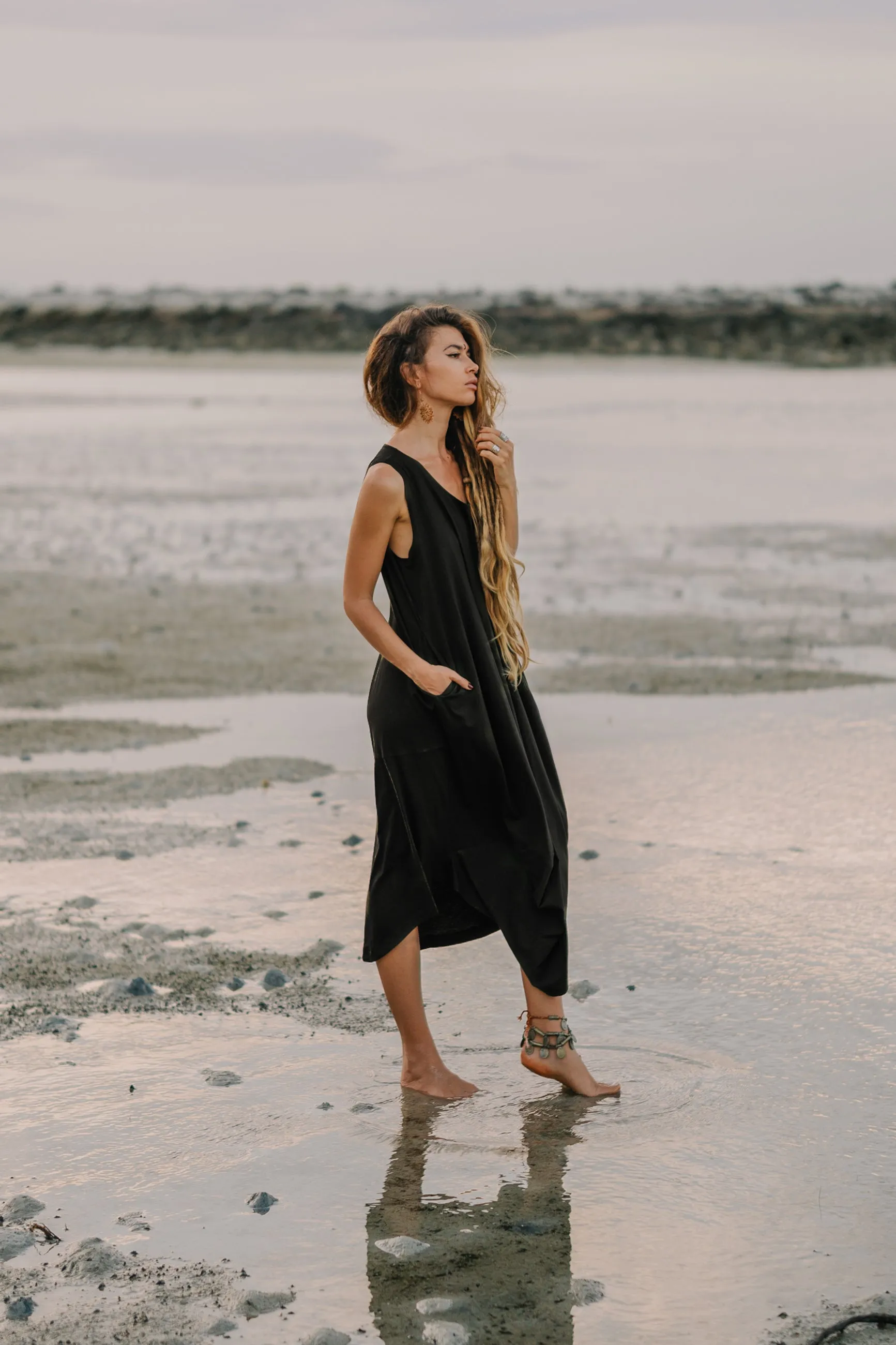 Sleeveless Pocket Dress Shaia Black