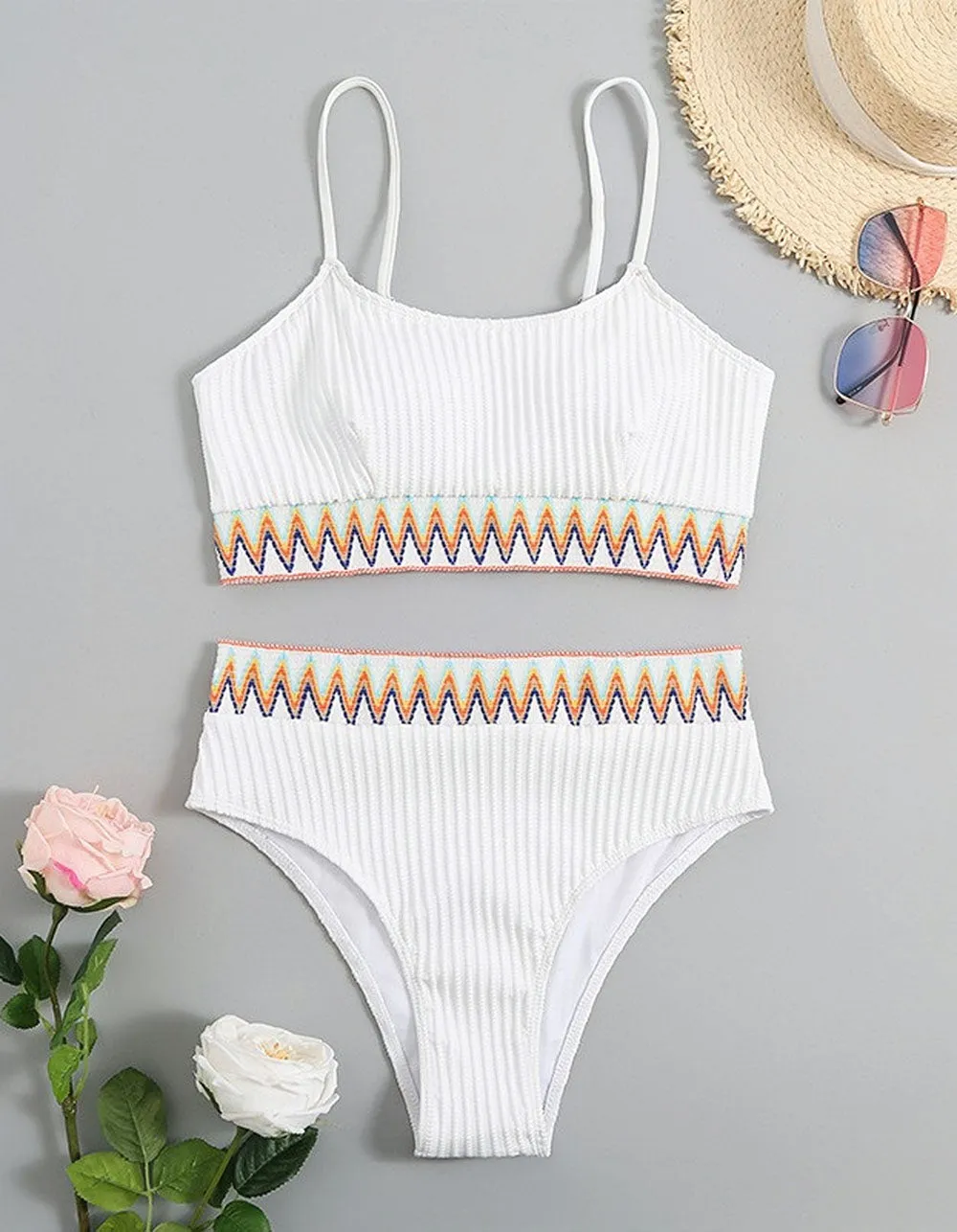 White Backless Strap Two-Piece Bikini Swimwear Sets